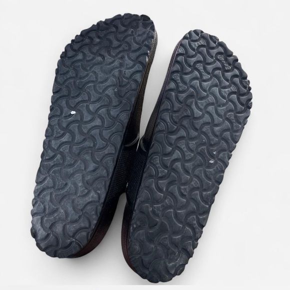 Birkenstock men’s flip flop sandals - Picture 7 of 7